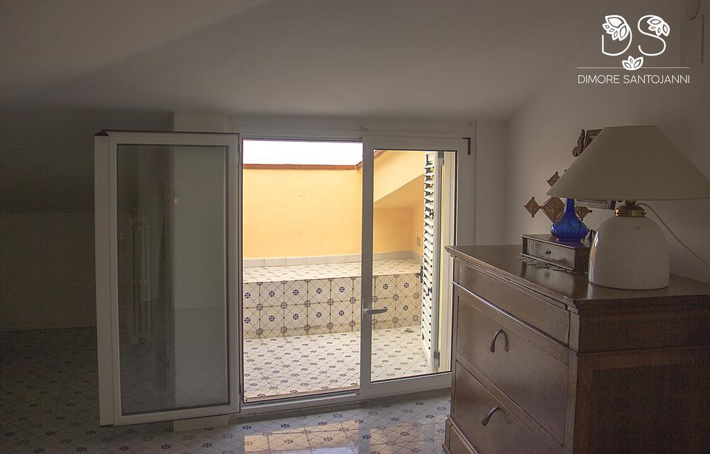 Dimore Santojanni - La Casa Sul Porto มาราเตอา ภายนอก รูปภาพ