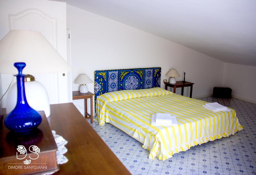 Dimore Santojanni - La Casa Sul Porto มาราเตอา ภายนอก รูปภาพ